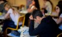 Emergenza lavoro: attenzione giovani, il diploma non serve più a nulla. Emergenza lavoro: attenzione giovani, il diploma non serve più a nulla.