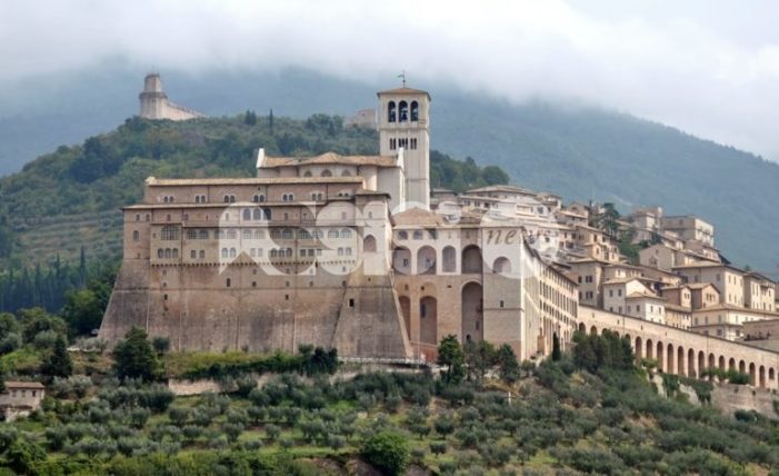 SI E’ REGISTRATO NEI MESI INIZIALI DEL 2018 UN TURISMO DA RECORD AD ASSISI !