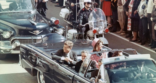 La morte di John Fitzgerald Kennedy: vecchi sospetti e tanti dubbi.