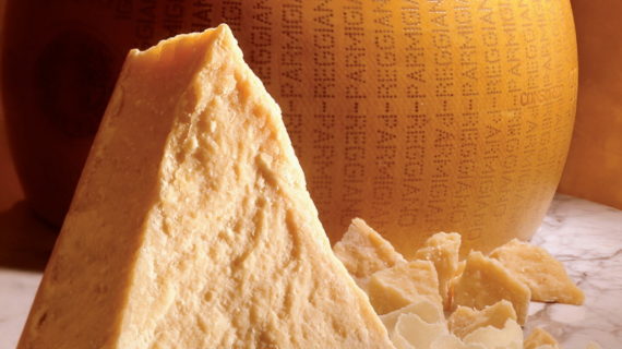 Onu, sul parmigiano, «dannoso come il fumo»: però non ci sarà il bollino nero.