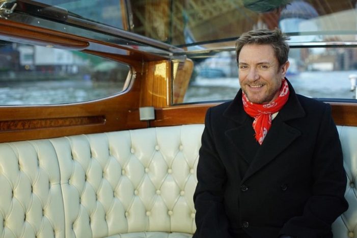 Auguri a Simon Le Bon per i suoi 60 anni: le curiosità sul leader dei Duran Duran.