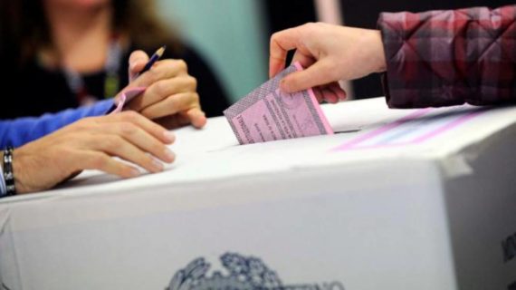 Preoccupazioni in arrivo per Di Maio: se si torna al voto stavolta il centrodestra con la DC si prende tutto.