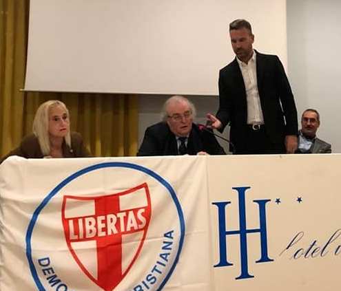 AL VIA LA COMMISSIONE NAZIONALE D.C. “PROGRAMMI E PROPOSTE DI LEGGE DELLA DEMOCRAZIA CRISTIANA”.