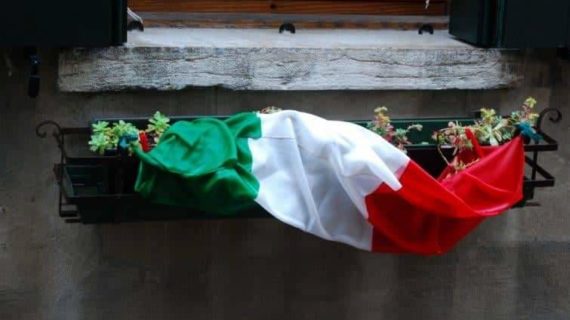 Italiani affetti da “Sovranismo Psichico” : dobbiamo imparare molto dalla rivoluzione francese. Italiani affetti da “Sovranismo Psichico” : dobbiamo imparare molto dalla rivoluzione francese.