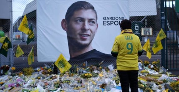Emiliano Sala: recuperato un corpo dai rottami dell’aereo. Emiliano Sala: recuperato un corpo dai rottami dell’aereo.