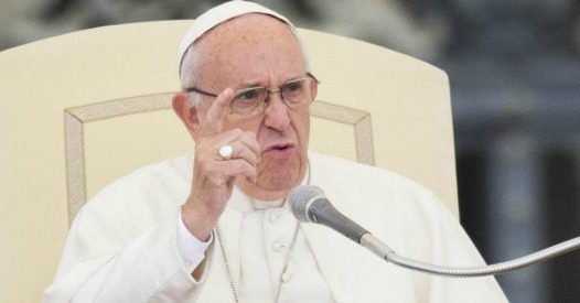 Il Santo Padre Papa Francesco: “La guerra è un atto barbaro e sacrilego”