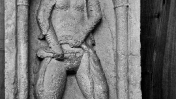 Storia della donna che si rade il pube, un tempo si chiamava Porta  Tosa , ora per Milano è diventata : Porta Vittoria