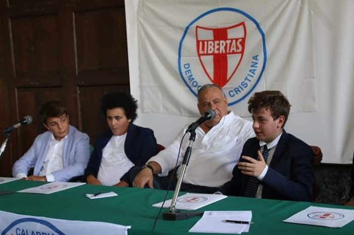 Parafrasando Lucio Dalla: caro Lorenzo Ti scrivo … e così ci riunifichiamo un pò !