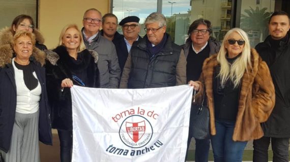 Una importante e significativa iniziativa della Democrazia Cristiana si è svolta nella mattinata di domenica 22 dicembre 2019 in quel di Castellaneta (in provincia di Taranto)