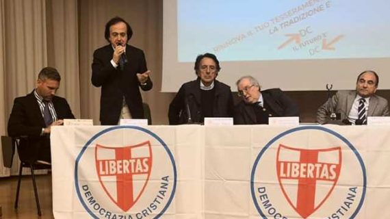 Continua il dialogo tra Democrazia Cristiana e Unione Cristiana in vista della riunificazione delle varie componenti democristiane in un unico partito denominato DEMOCRAZIA CRISTIANA