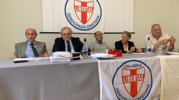 Quest’oggi giovedì 2 luglio 2020 (ore 10.00) a Gioia Tauro (RC) riunione del Direttivo regionale della Democrazia Cristiana della regione Calabria presieduto dal Segretario regionale D.C. Francesco Zoleo