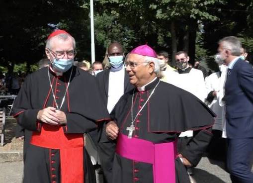 Il Segretario di Stato vaticano Cardinal Pietro Parolin in visita al santuario mariano a Torre di Ruggiero (in provincia di Catanzaro)