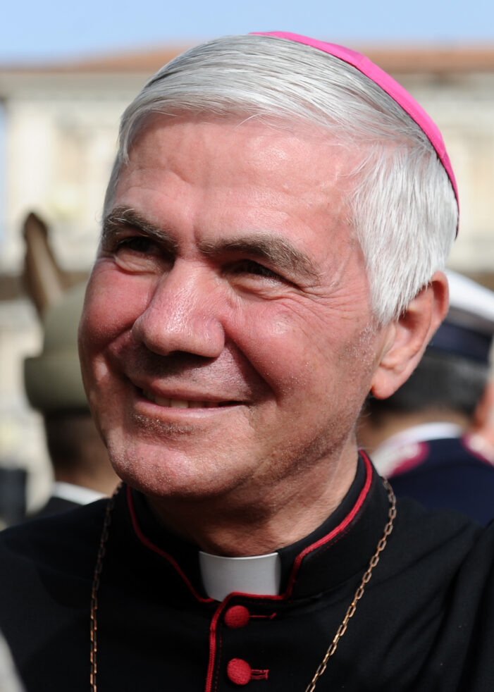 Vivo scalpore e profonda commozione per la decisione di dimettersi da parte del Vescovo della Diocesi di Ascoli Piceno Mons. Giovanni D’Ercole