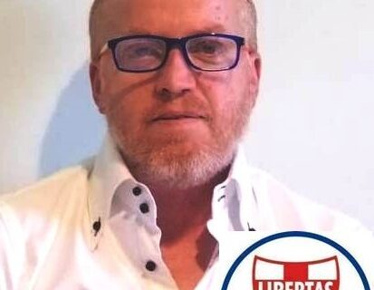 Il Segretario della D.C. di San Felice a Cancello (CE) Gennaro Perrotta: la Democrazia Cristiana, quella vera, è ben viva e vegeta e prosegue il suo percorso per il rilancio politico ed organizzativo del partito dello scudocrociato ! Il Segretario della D.C. di San Felice a Cancello (CE) Gennaro Perrotta: la Democrazia Cristiana, quella vera, è ben viva e vegeta e prosegue il suo percorso per il rilancio politico ed organizzativo del partito dello scudocrociato !