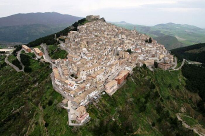 CONTINUANO I GRAVI DISSERVIZI NELLA FORNITURA IDRICA NEL COMUNE DI SANT’AGATA DI PUGLIA (PROVINCIA DI FOGGIA)