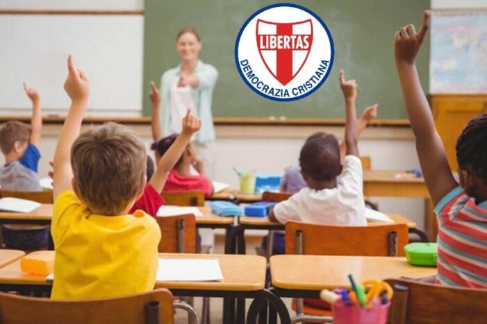 CHE FINE HA FATTO LA SCUOLA ? ECCO COSA NE PENSANO DAVVERO I GENITORI CHE AMANO I PROPRI FIGLI.