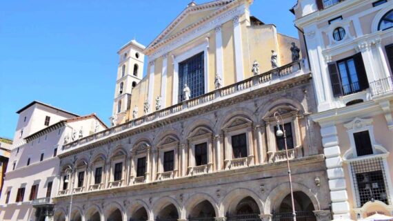 Memoria dei Santi Apostoli Filippo e Giacomo.