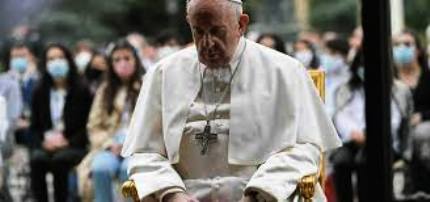 Prosegue in questo mese di maggio la “maratona mondiale di preghiera” proposta da Papa Francesco con la recita del S. Rosario ed il coinvolgimento dei Santuari mariani di tutto il mondo