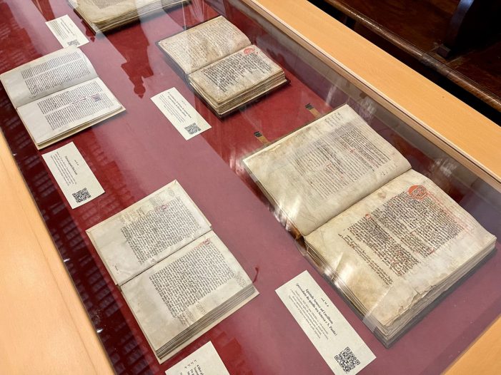 I codici di San Giacomo della Marca temporaneamente trasferiti nella pinacoteca civica di Ascoli Piceno