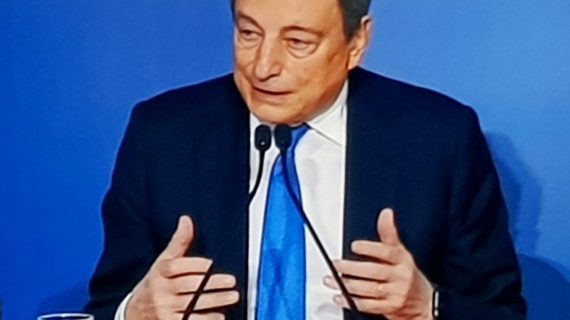 CONFERENZA STAMPA DI FINE ANNO di Mario Draghi: Super Green-Pass, strumento di libertà. Quirinale, facciamo subito.