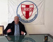 Il Segretario nazionale Vicario della Democrazia Cristiana Dott. Massimo Emilio Rossi preannuncia per metà febbraio l’inaugurazione ufficiale della nuova sede provinciale della D.C. di Bergamo (a Bergamo/Mozzo). Il Segretario nazionale Vicario della Democrazia Cristiana Dott. Massimo Emilio Rossi preannuncia per metà febbraio l’inaugurazione ufficiale della nuova sede provinciale della D.C. di Bergamo (a Bergamo/Mozzo).