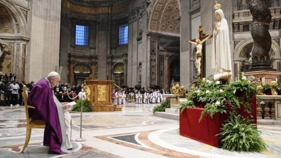 La preghiera di Papa Francesco e della Chiesa universale al Cuore Immacolato di Maria e l’impegno di tutti a promuovere nel mondo l’Amore, la Pace e la Libertà !