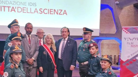 La presenza in questo fine settimana a Napoli del Vice-Presidente nazionale D.C. Roberto Esposito e del Vice-Presidente della D.C. Internazionale S.E. Elias De Souz Junior