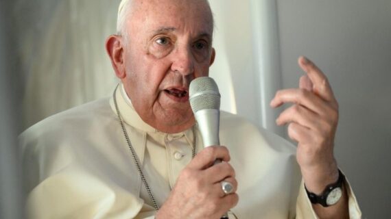 Il grido di Papa Francesco: “Basta con questa guerra sciagurata. Il Signore vuole libere le sue creature !” 