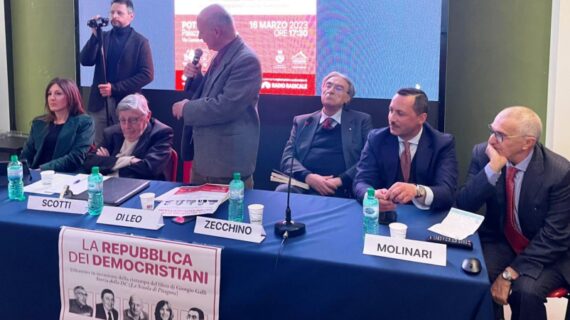 GRANDE PARTECIPAZIONE POPOLARE AL CONVEGNO SULLA “REPUBBLICA DEI DEMOCRISTIANI” SVOLTOSI GIOVEDI’ 16 MARZO 2023 A POTENZA PROMOSSO DALL’ASSOCIAZIONE “COSMOPOLITES” !