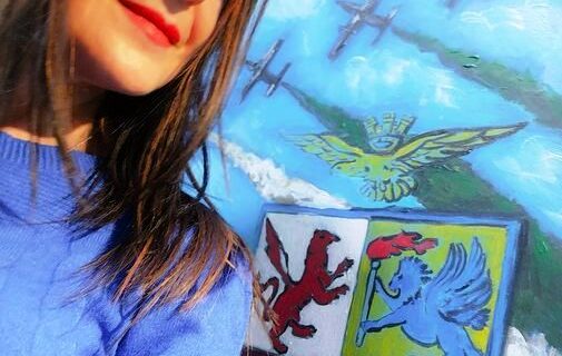 L’emblema del centesimo anno di fondazione dell’Aereonautica Militare Italiana rappresentato da una preziosa opera pittorica del “Maestro di Luce” Pietra Barrasso: “ARTE NEL CIELO” – CON VALORE VERSO LE STELLE !