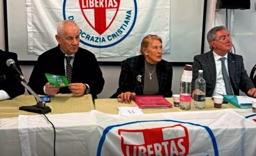 CONTINUA A RAFFORZARSI LA COLLABORAZIONE POLITICO/OPERATIVA TRA LA DEMOCRAZIA CRISTIANA (ANGELO SANDRI) E LA DEMOCRAZIA CRISTIANA STORICA (FRANCO FERRARI) !