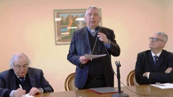 INTENSA GIORNATA DI SPIRITUALITA’ PRESSO IL SANTUARIO DELLA “MADONNA DELLE GRAZIE” DI MONTENERO (A LIVORNO) PROMOSSO DALLA DEMOCRAZIA CRISTIANA E CON LA PRESENZA DEL VESCOVO DI LIVORNO DI MONS. SIMONE GIUSTI
