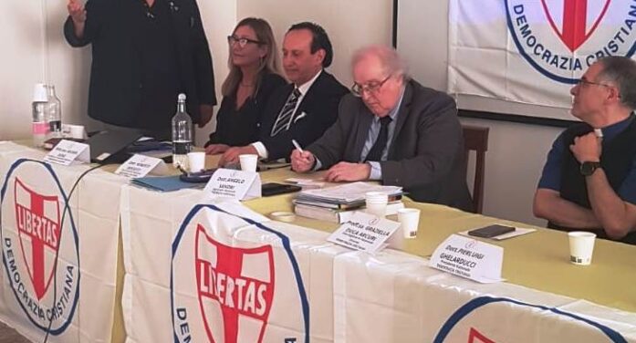 IL DOTT. GEOM. MIRKO PARISI (LATINA) RICONFERMATO SEGRETARIO POLITICO PROVINCIALE DELLA DEMOCRAZIA CRISTIANA DELLA PROVINCIADI LATINA.