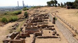 Il comune di Gela, è la città più antica della Sicilia. Roma, in confronto, è nata l’altro ieri: è abitata da 7 millenni