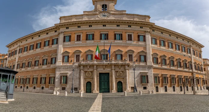 Un panorama politico in magmatico movimento !