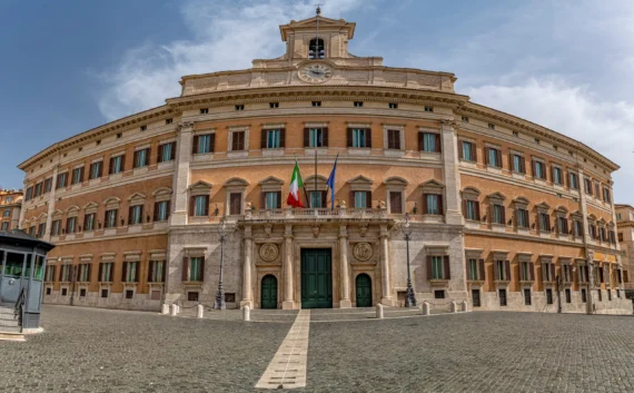 Un panorama politico in magmatico movimento !