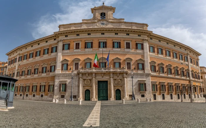 Un panorama politico in magmatico movimento !