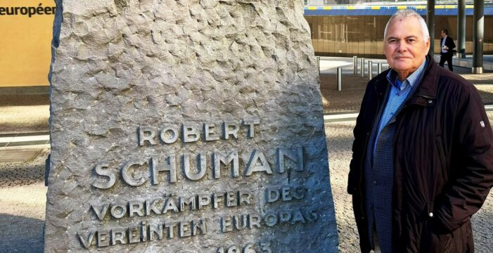 ON. ZEF BUSHATI (DEMOCRAZIA CRISTIANA) IL PARTITO DELLO SCUDO CROCIATO DI FRONTE ALLA CRISI DELLA SOCIETA’ EUROPEA NELLA SUA IDENTITA’, PER L’IMMIGRAZIONE E SUL FUTURO DELL’EUROPA ! ON. ZEF BUSHATI (DEMOCRAZIA CRISTIANA) IL PARTITO DELLO SCUDO CROCIATO DI FRONTE ALLA CRISI DELLA SOCIETA’ EUROPEA NELLA SUA IDENTITA’, PER L’IMMIGRAZIONE E SUL FUTURO DELL’EUROPA !