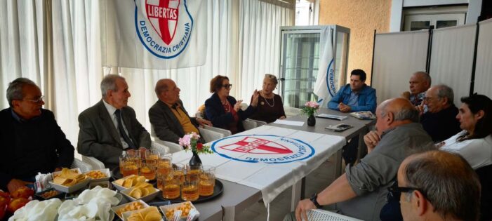 LUIGI MARCIANO’ (DEMOCRAZIA CRISTIANA CALABRIA): PROSEGUIRE IL DIALOGO PER RIUNIFICARE LE VARIE ANIME DELLA D.C. IN REGIONE CALABRIA ED IN TUTTA ITALIA ! LUIGI MARCIANO’ (DEMOCRAZIA CRISTIANA CALABRIA): PROSEGUIRE IL DIALOGO PER RIUNIFICARE LE VARIE ANIME DELLA D.C. IN REGIONE CALABRIA ED IN TUTTA ITALIA !